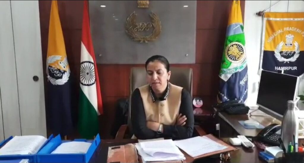 नादौन मे देर रात सेक्स रैकेट का भंडाफोड़