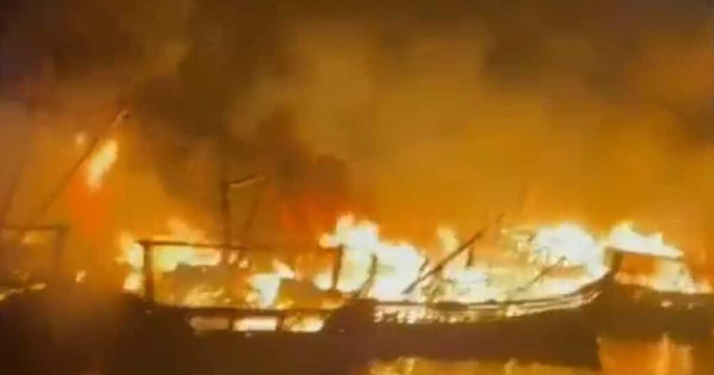 Visakhapatnam Harbour Fire 2023 11 7bd160b42199e32695542bbef461d70a 16x9.jpg