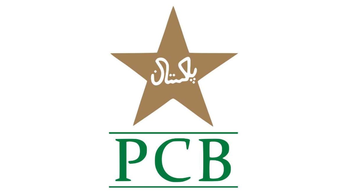 "पाकिस्तान के पूर्व स्टार ने पीसीबी पर 'शुद्ध भेदभाव' का आरोप लगाया। इंटरनेट ने उसे सही किया | क्रिकेट समाचार
