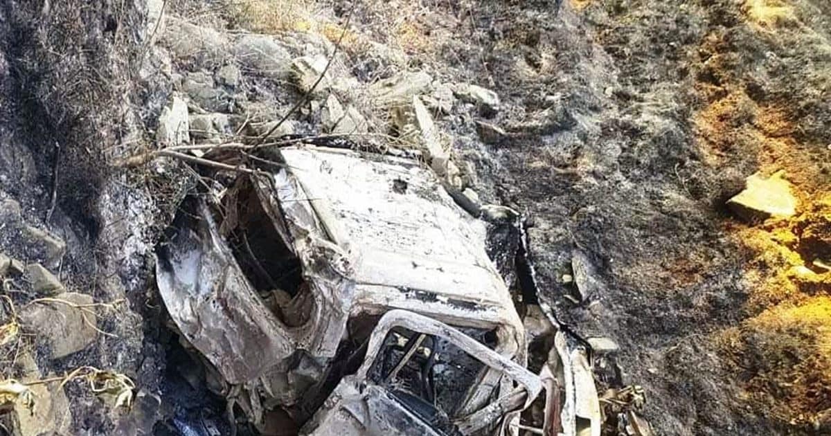 मंडी में कार हादसा: हिमाचल के नेहरी में 400 मीटर गहरी खाई में गिरी कार, फिर लगी आग, इकलौते बेटे की मौत