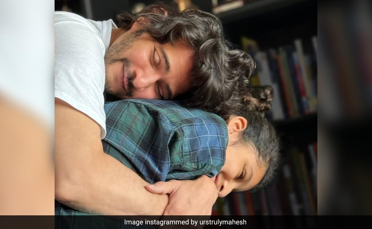 Cuteness Overloaded: Mahesh Babu